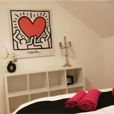 The Pop-art Luxury Charleroi